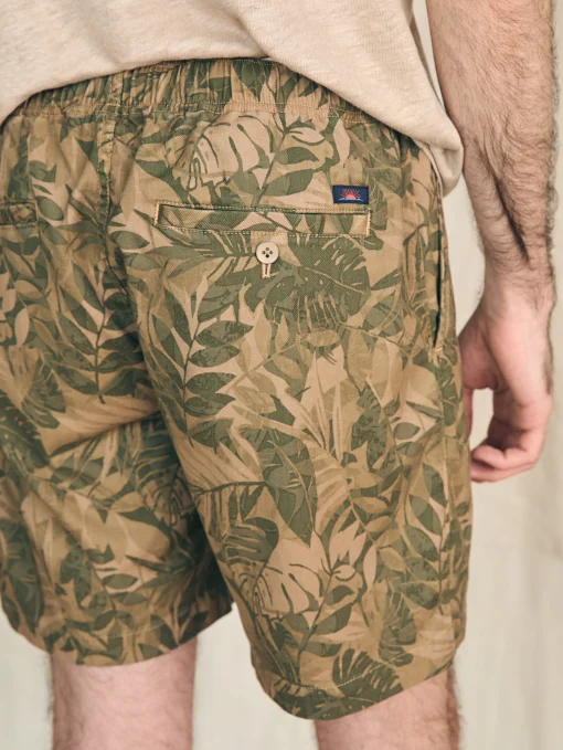 Essential Drawstring Short (6.5" Inseam) - Olive Jungle Tropical