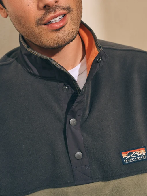 Low Pile Fleece Popover - Faded Black Light Pine