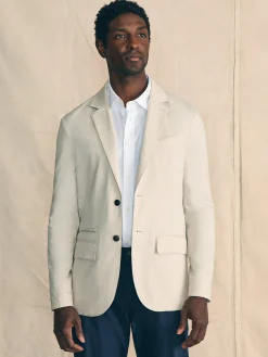 Movement™ Blazer - Light Sand