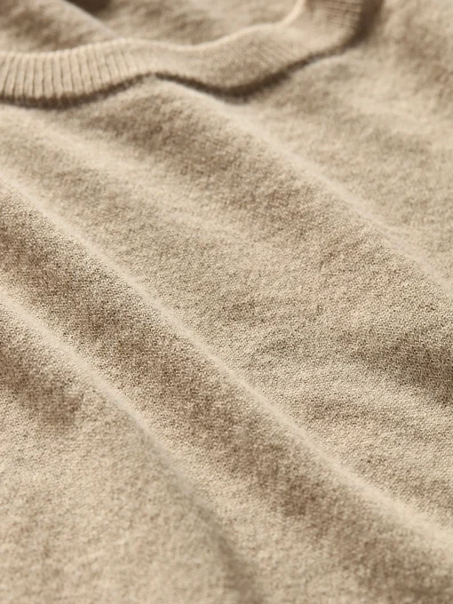 Movement™ Crewneck Sweater - Soft Dune Heather