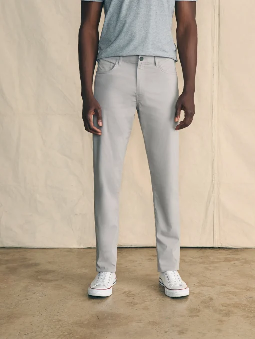 Movement™ 5-Pocket Pant - Fossil
