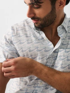 Movement™ Short-Sleeve Shirt - Ivory Endless Peaks