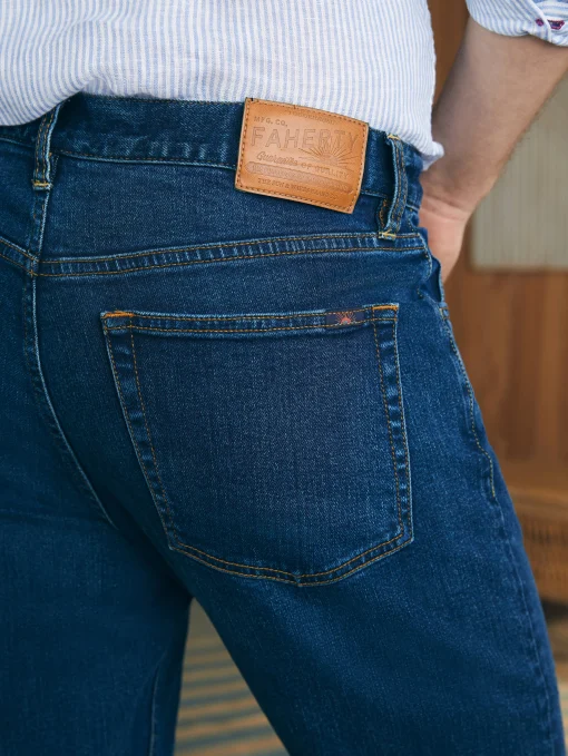 Organic Cotton Slim Straight Denim (32" Inseam) - Cove Point Wash
