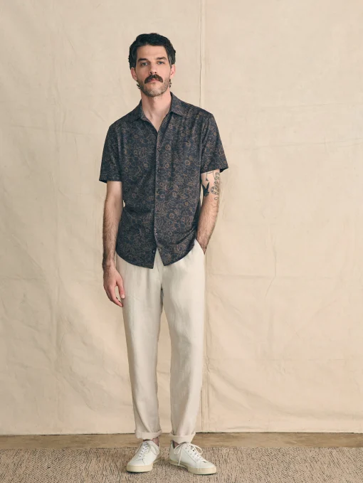 Short-Sleeve Hermosa Knit Shirt - Charcoal Gold Bouquet