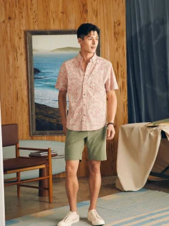 Short-Sleeve Stretch Playa Shirt - Coral Tile Print
